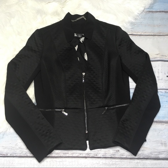 White House Black Market Jackets & Blazers - White House Black Market black quilted jacket sz 4